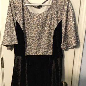 Lularoe Emma never worn